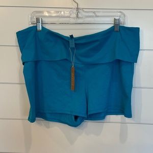 #836 NWT SKIMS COVER UP FOLD OVER SHORT COLOR: TURQUOISE SIZE: 3X
